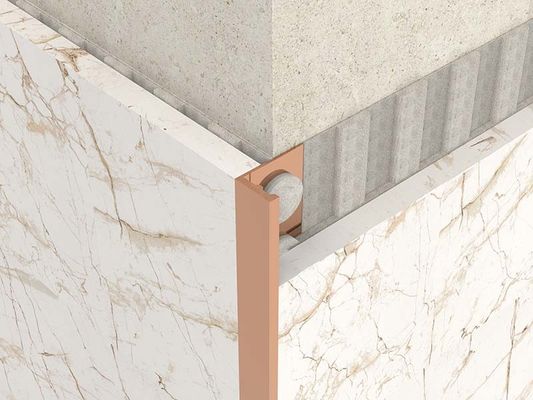 กระเบื้องสแตนเลส 2.5 ม. สดใสตัดขอบโลหะสีเงินตกแต่ง Bullnose