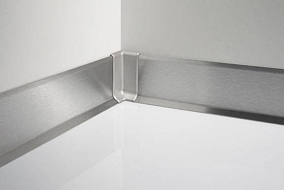 ของตกแต่งบ้าน Anodized Stainless Steel Base Board 2.5m