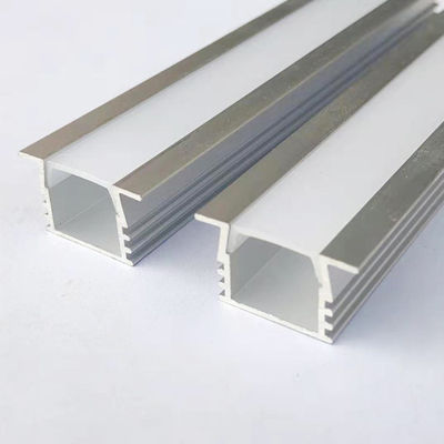 โปรไฟล์ LED อลูมิเนียมปิดภาคเรียน 2.7 ม. สำหรับไฟส่องเฉพาะจุด