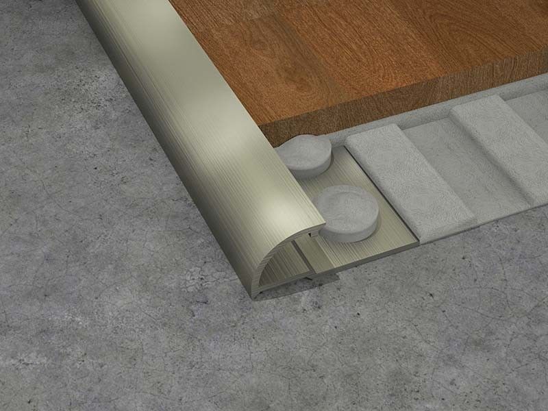 มุมกลมภายในมุมกระเบื้องสแตนเลสตัดแต่ง 1.8m Finishing Strip