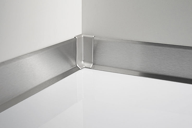 ของตกแต่งบ้าน Anodized Stainless Steel Base Board 2.5m